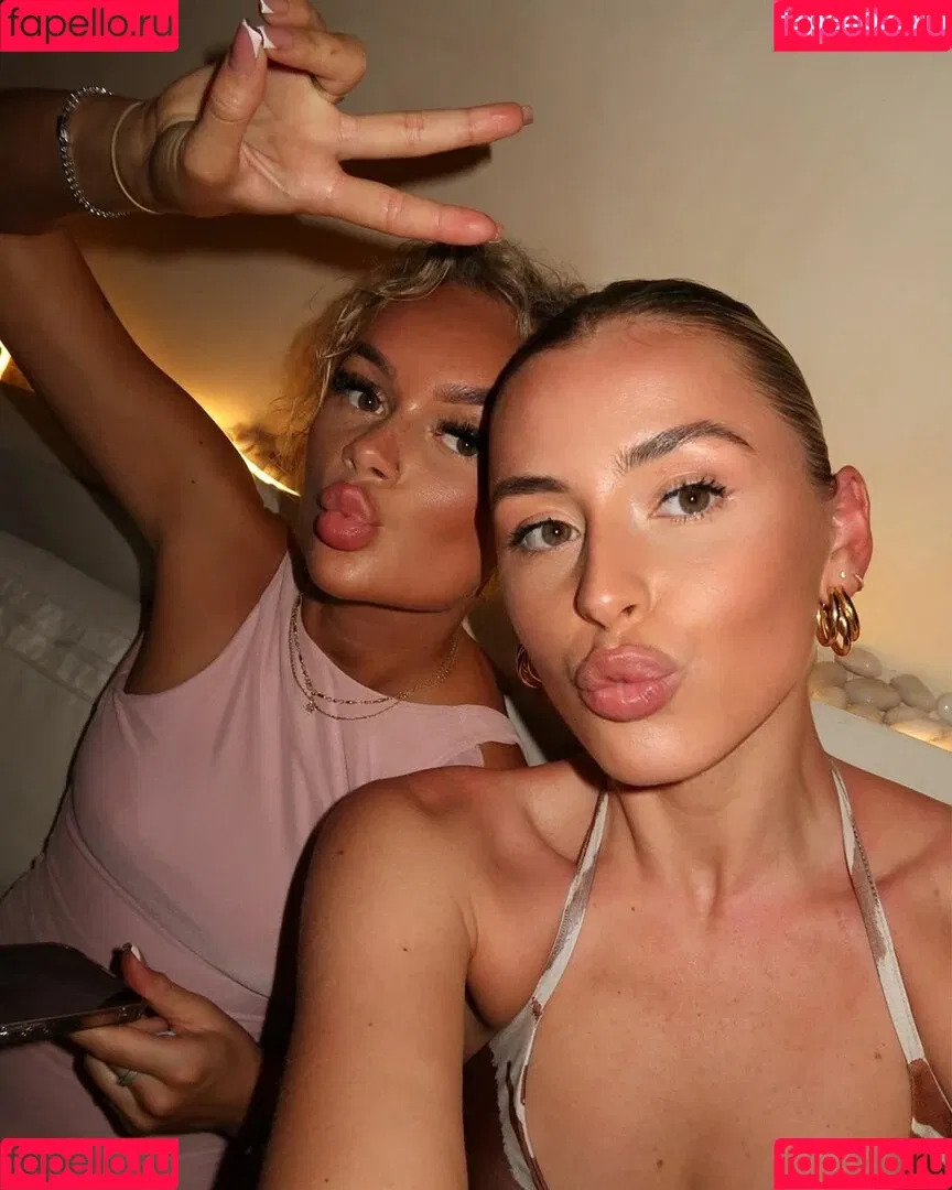 Sian Owen Onlyfans Photo Gallery 