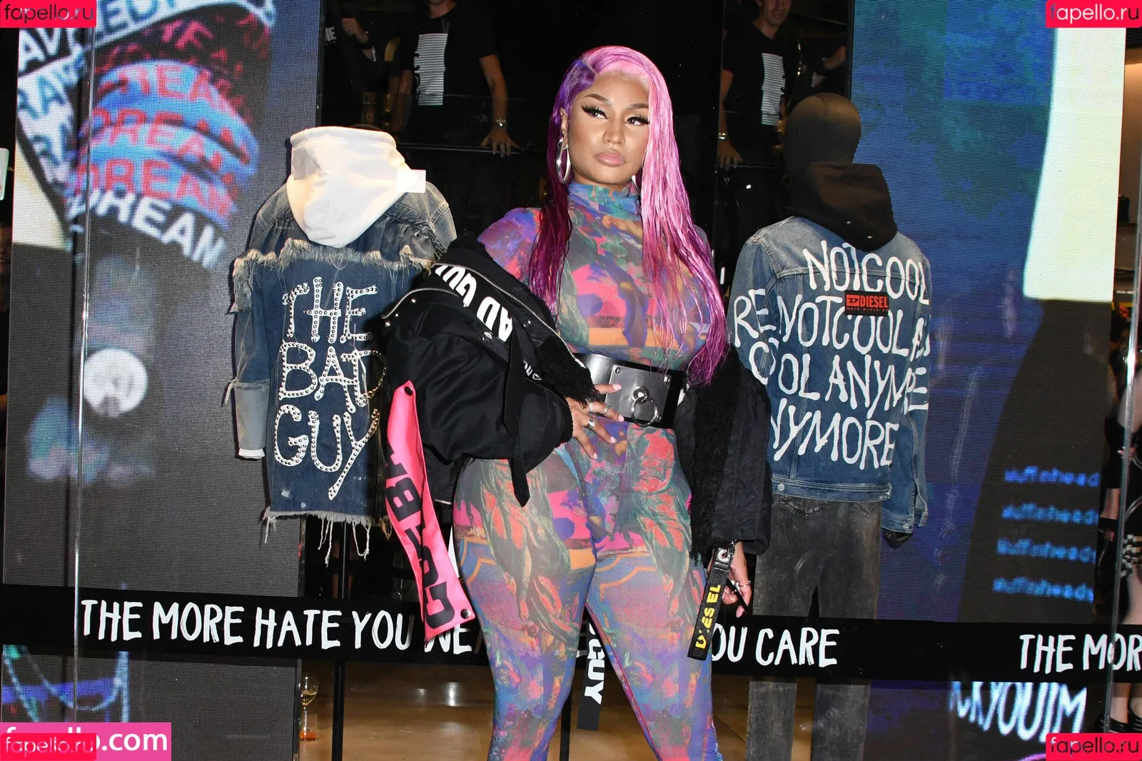 Nicki Minaj Onlyfans Photo Gallery 
