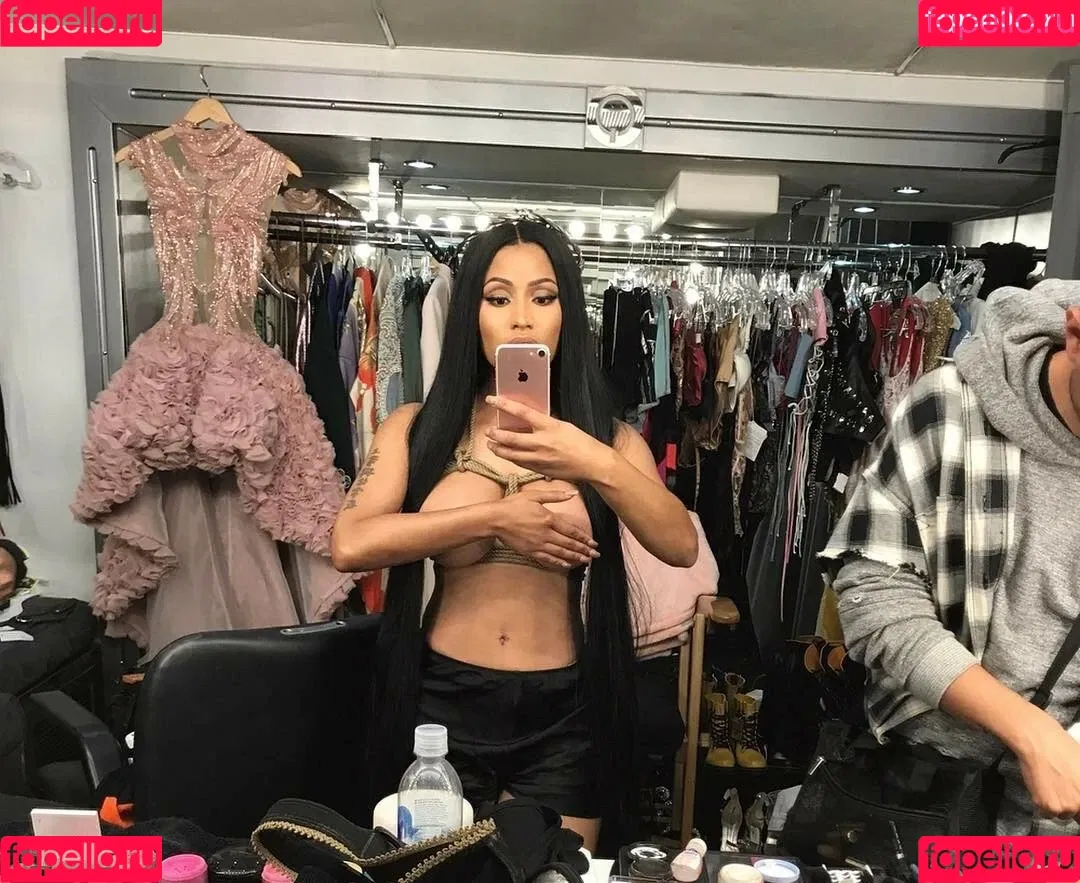 Nicki Minaj Onlyfans Photo Gallery 