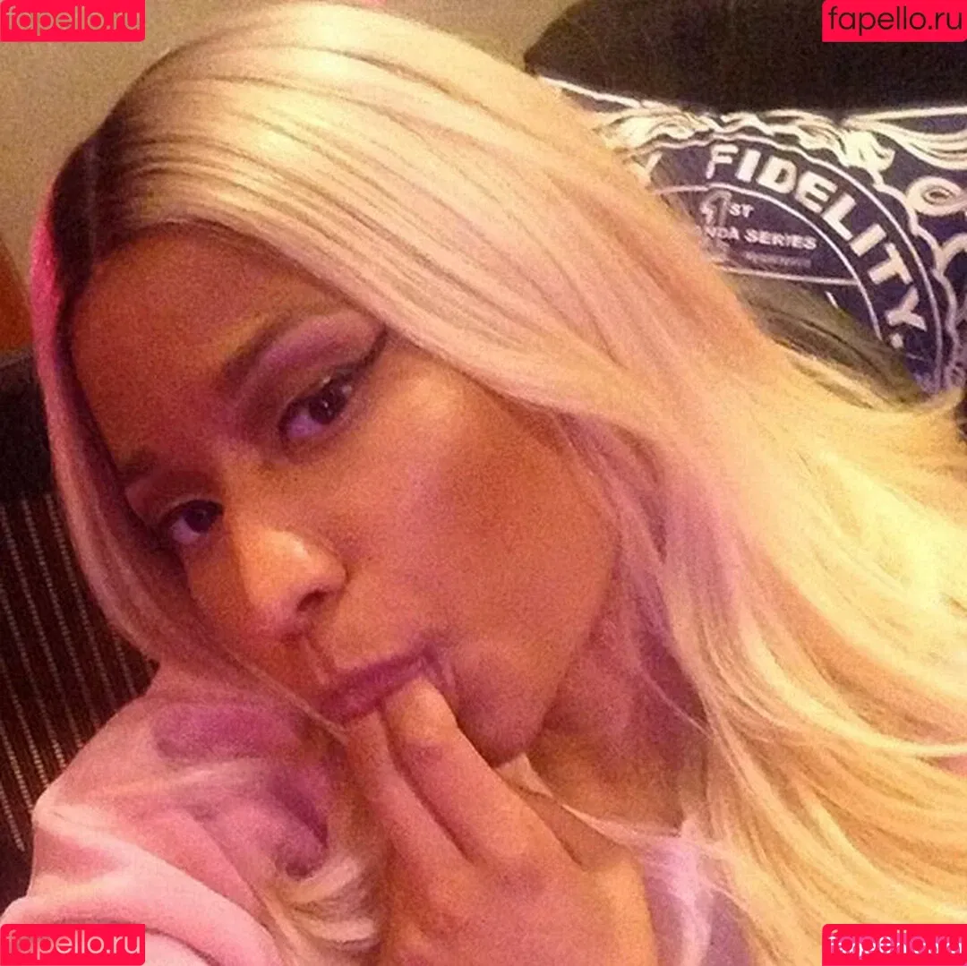 Nicki Minaj Onlyfans Photo Gallery 