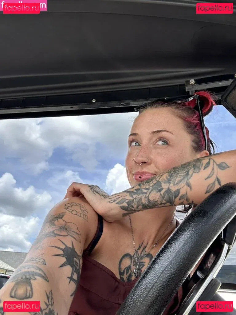 Killby Onlyfans Photo Gallery 