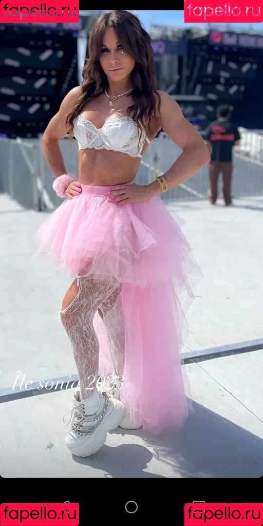 Karolynn Onlyfans Photo Gallery 