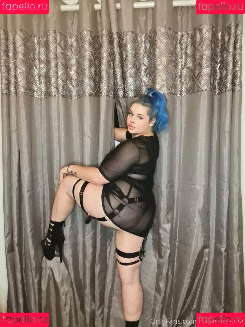 katherinebee Onlyfans Photo Gallery 