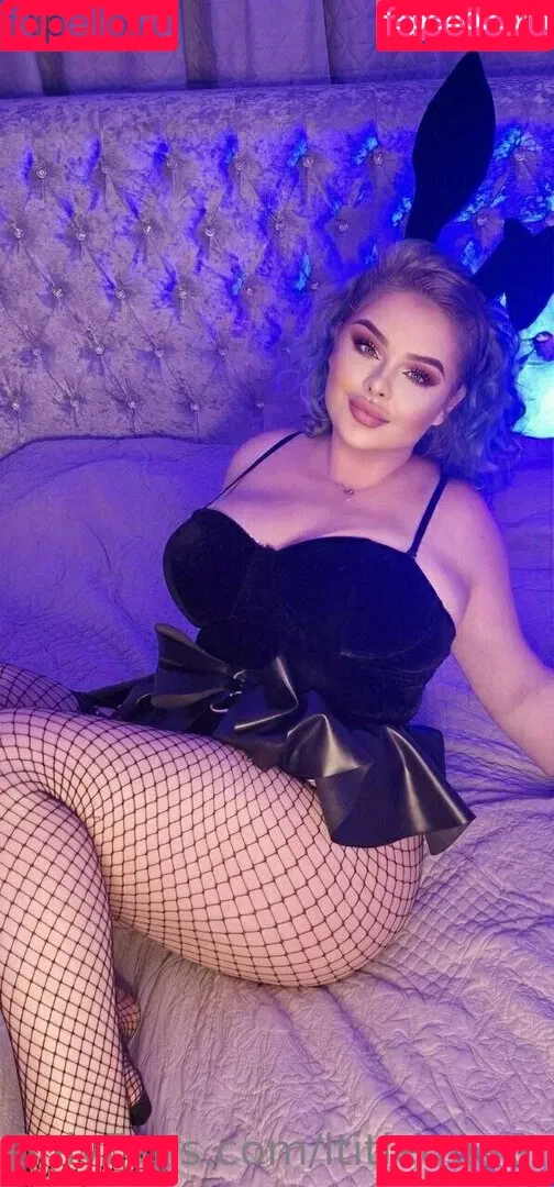 katherinebee Onlyfans Photo Gallery 