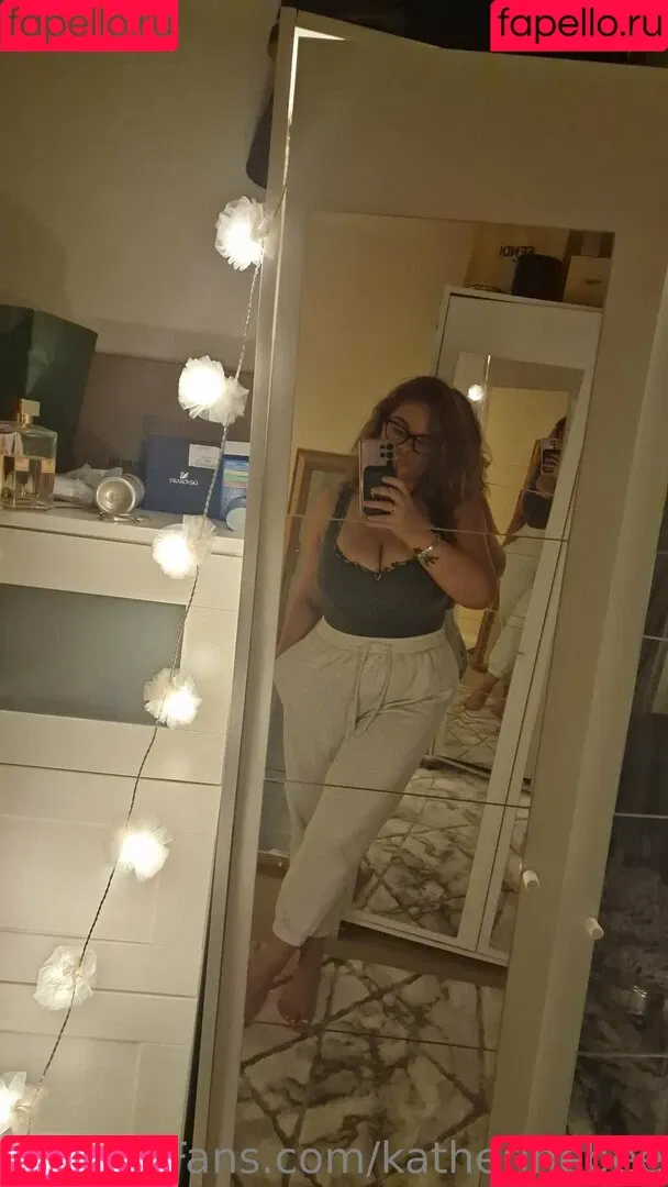 katherinebee Onlyfans Photo Gallery 