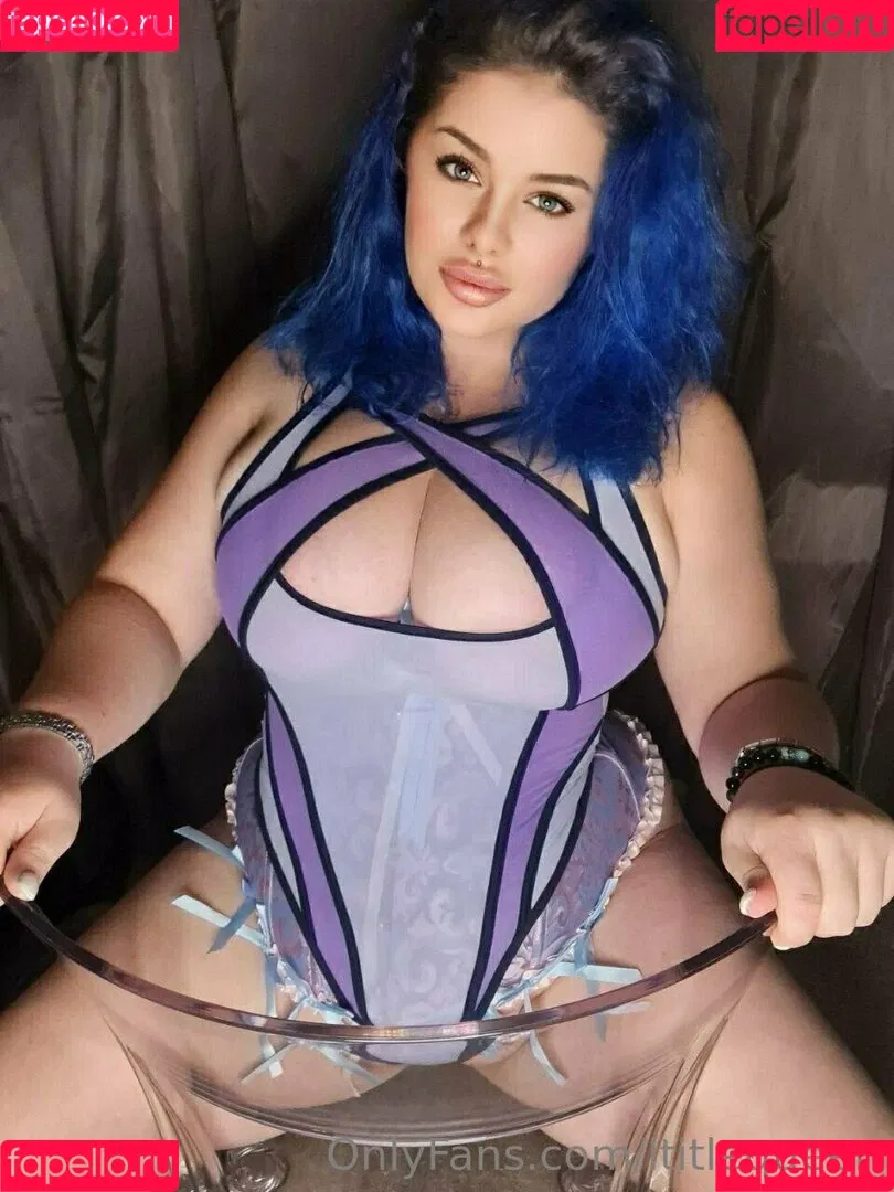 katherinebee Onlyfans Photo Gallery 
