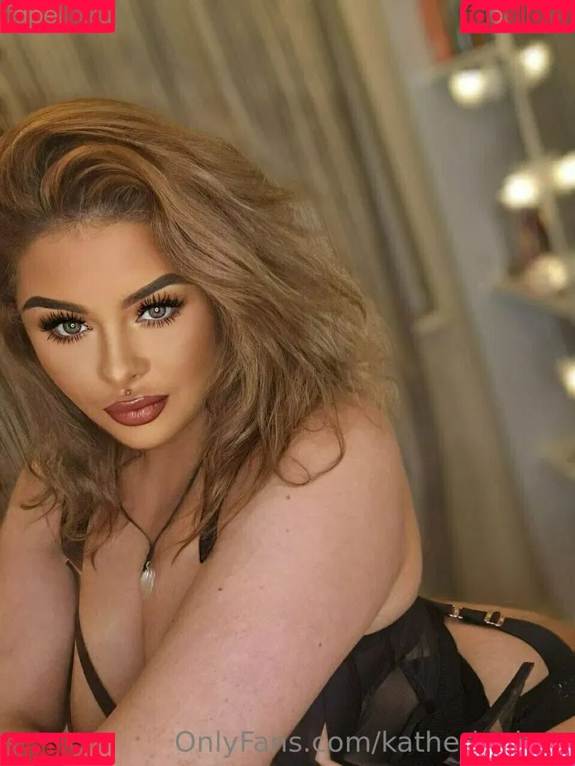 katherinebee Onlyfans Photo Gallery 