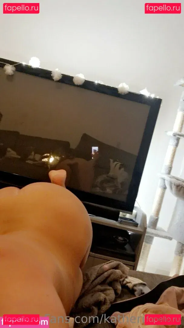 katherinebee Onlyfans Photo Gallery 