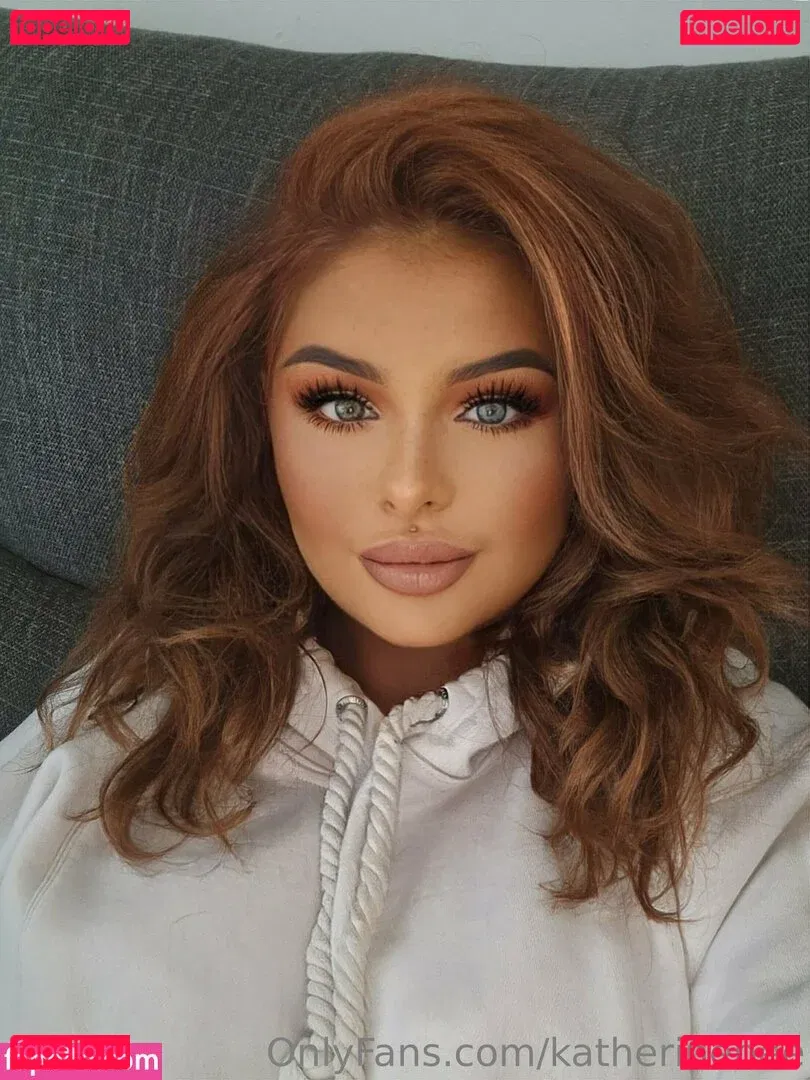 katherinebee Onlyfans Photo Gallery 