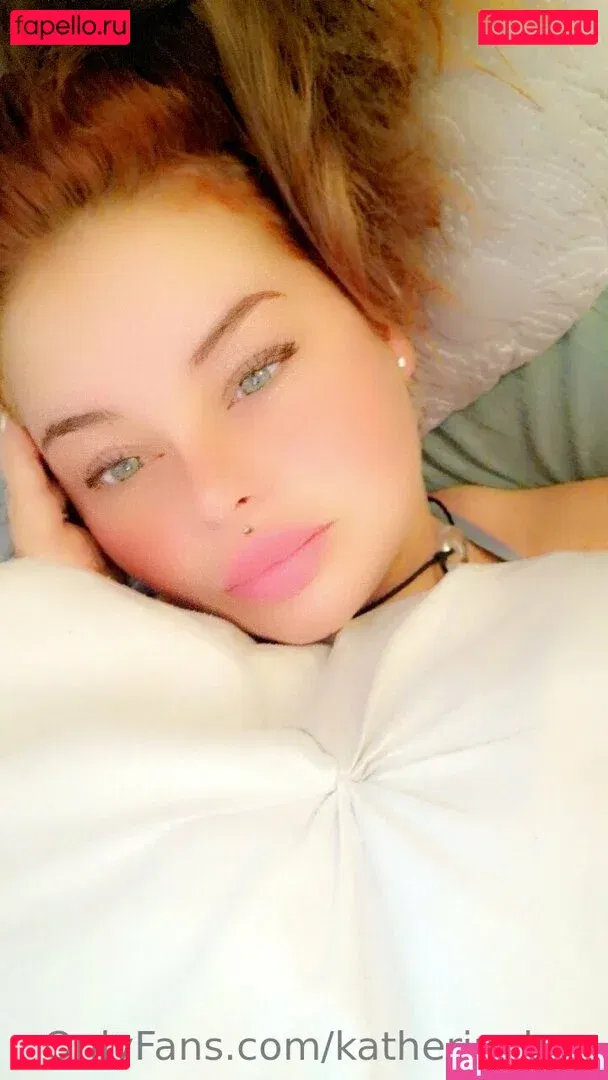 katherinebee Onlyfans Photo Gallery 