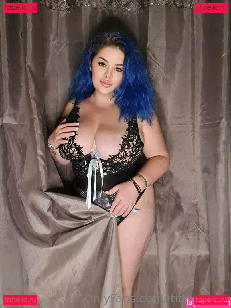 katherinebee Onlyfans Photo Gallery 