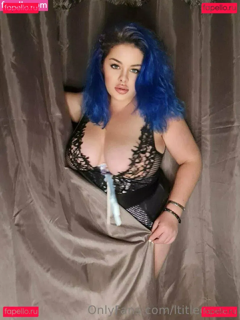 katherinebee Onlyfans Photo Gallery 