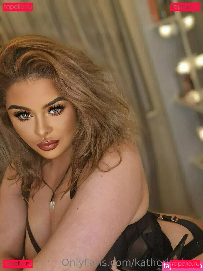 katherinebee Onlyfans Photo Gallery 