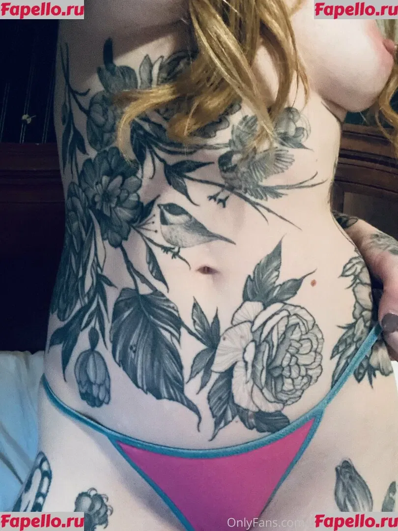 thepennyarcher Onlyfans Photo Gallery 