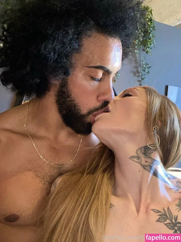 thepennyarcher Onlyfans Photo Gallery 