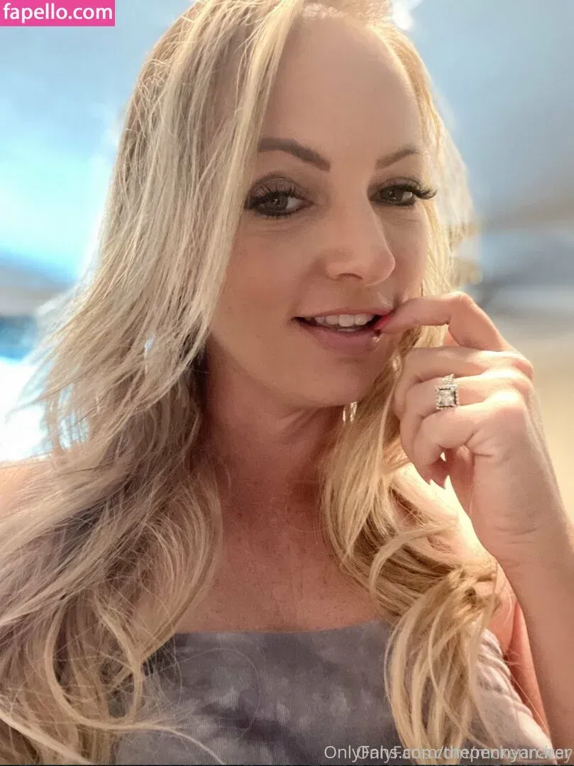 thepennyarcher Onlyfans Photo Gallery 