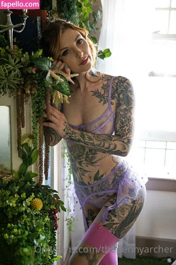 thepennyarcher Onlyfans Photo Gallery 