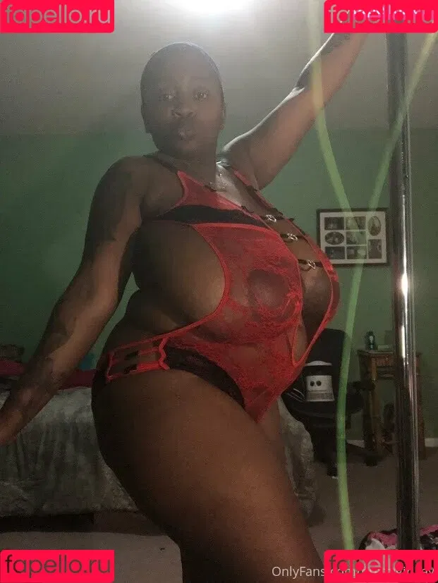 famousstarkmarie Onlyfans Photo Gallery 