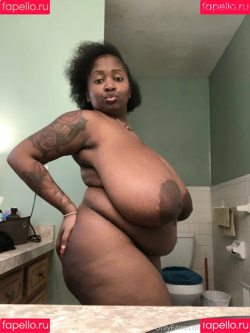 famousstarkmarie Onlyfans Photo Gallery 