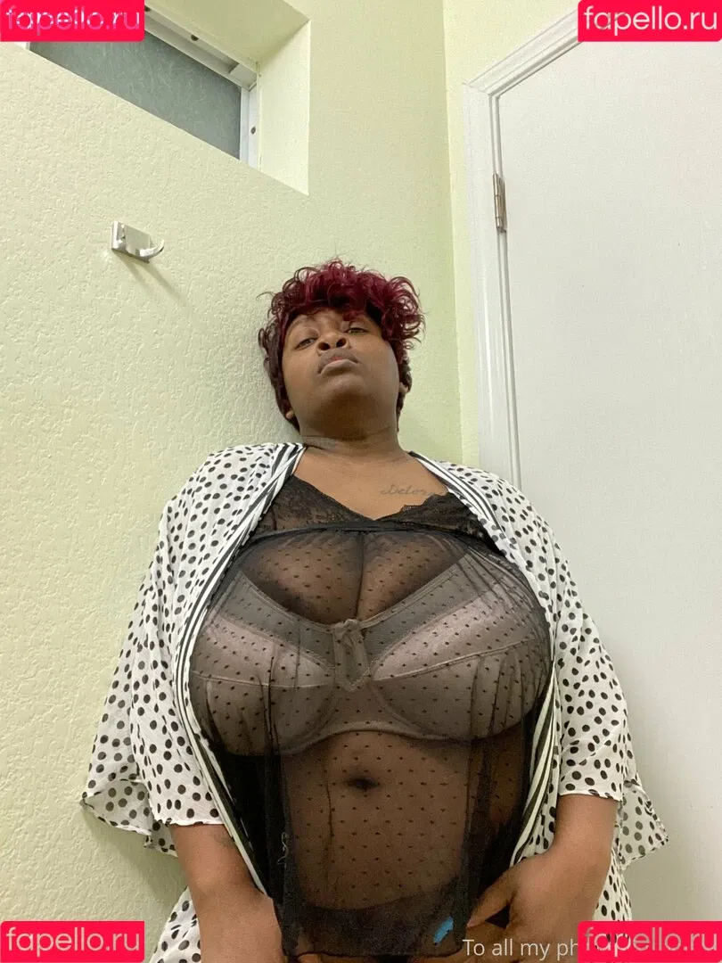 famousstarkmarie Onlyfans Photo Gallery 