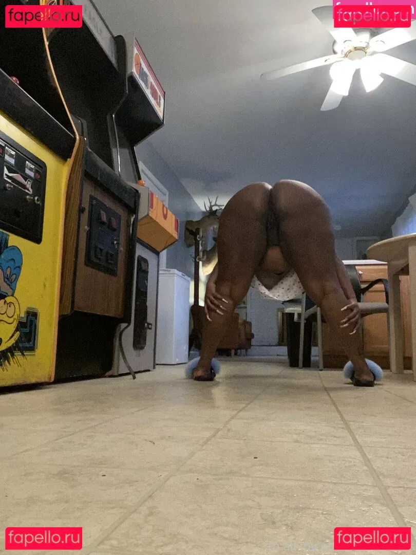 famousstarkmarie Onlyfans Photo Gallery 