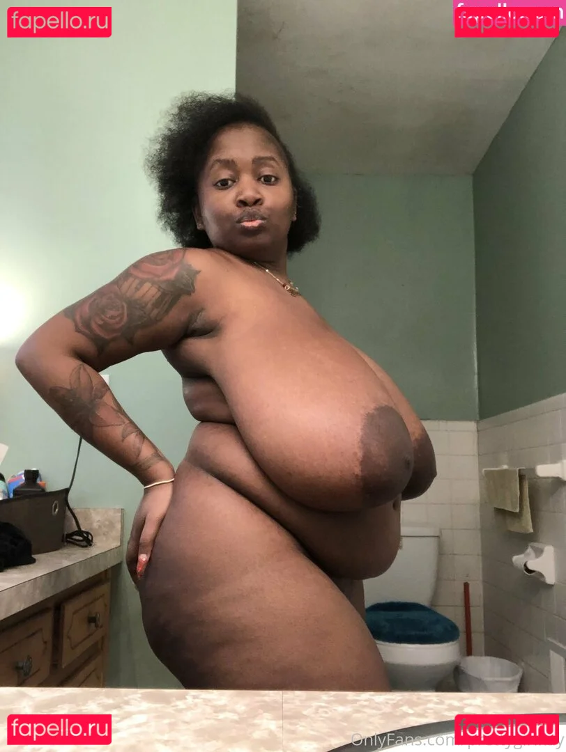 famousstarkmarie Onlyfans Photo Gallery 