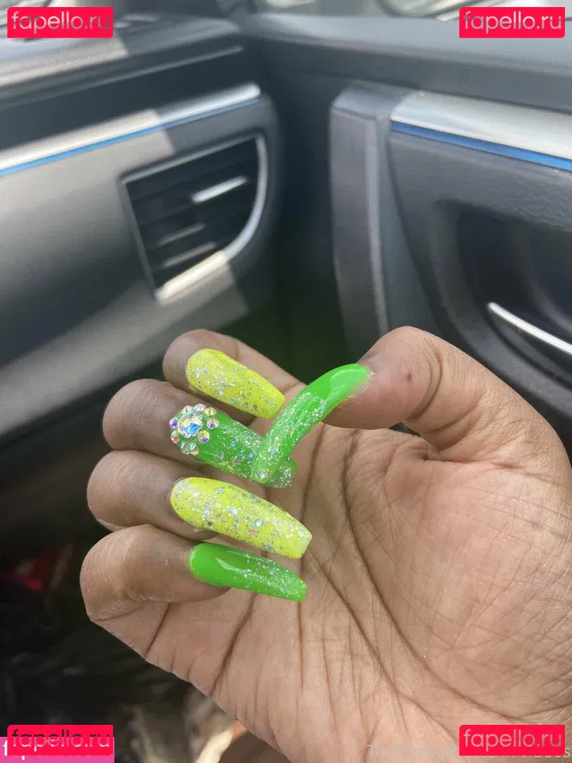 famousstarkmarie Onlyfans Photo Gallery 