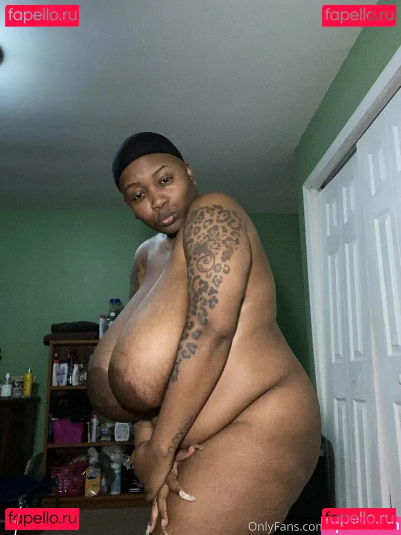 famousstarkmarie Onlyfans Photo Gallery 