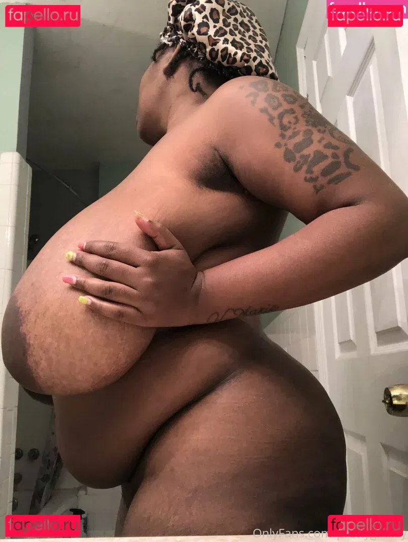 famousstarkmarie Onlyfans Photo Gallery 