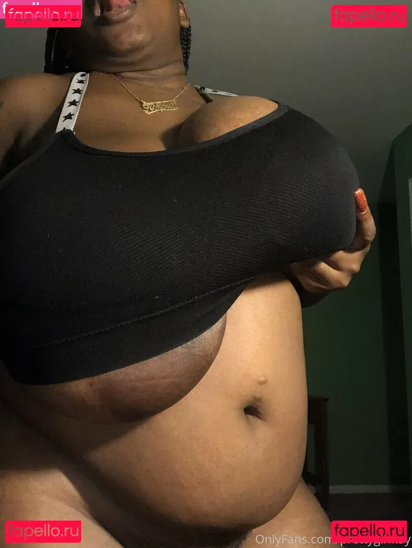 famousstarkmarie Onlyfans Photo Gallery 