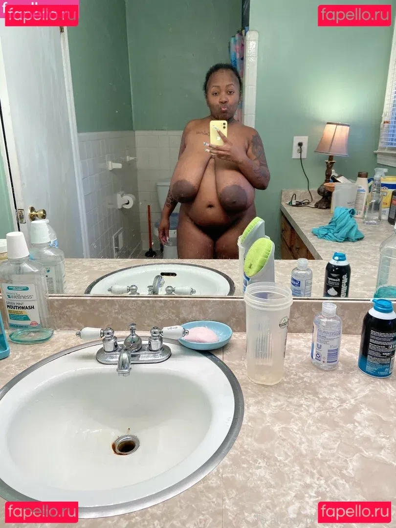 famousstarkmarie Onlyfans Photo Gallery 