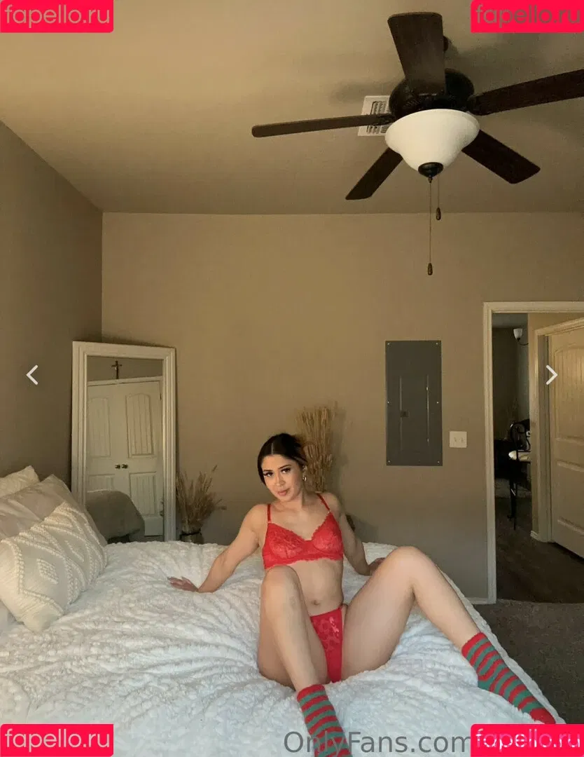 Daisy Tapia Onlyfans Photo Gallery 