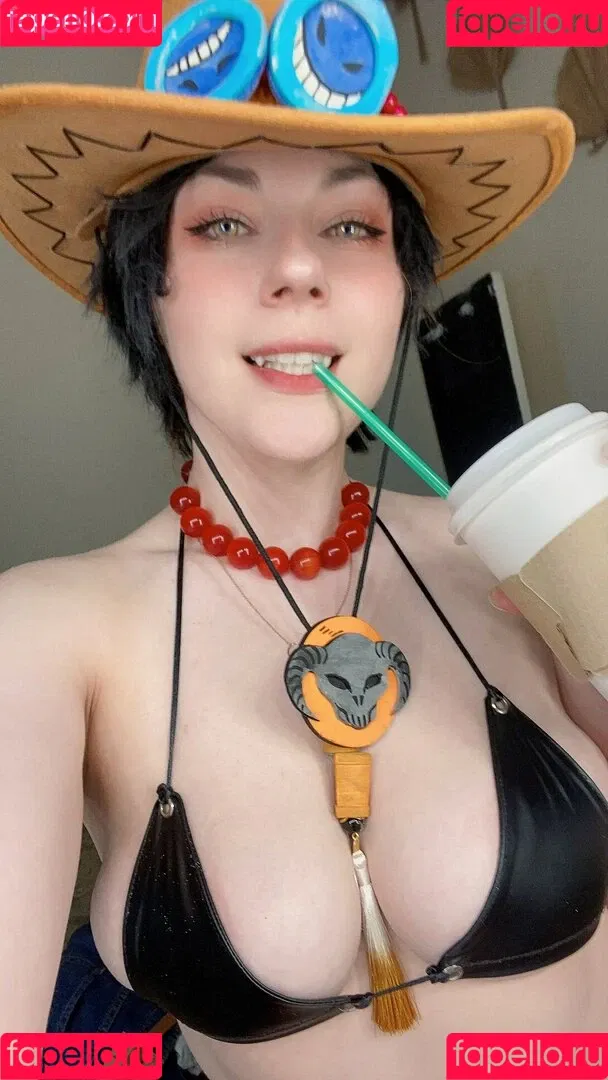 Adamae Dono Onlyfans Photo Gallery 