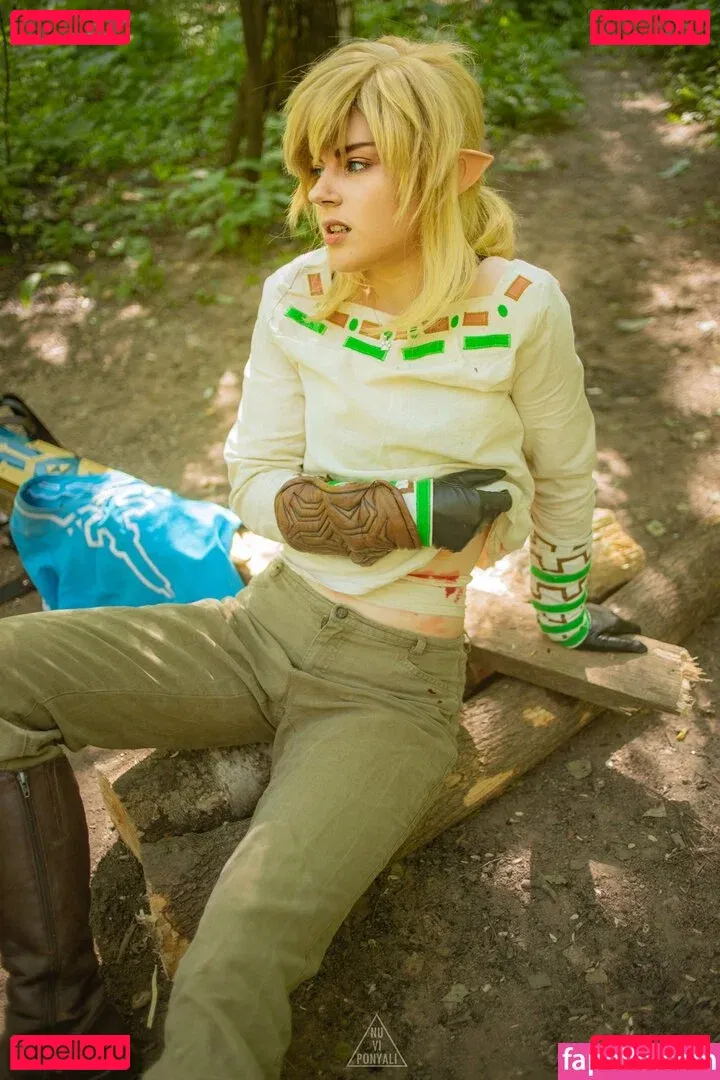 Adamae Dono Onlyfans Photo Gallery 