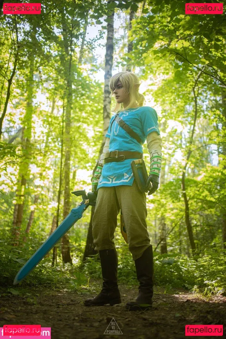 Adamae Dono Onlyfans Photo Gallery 