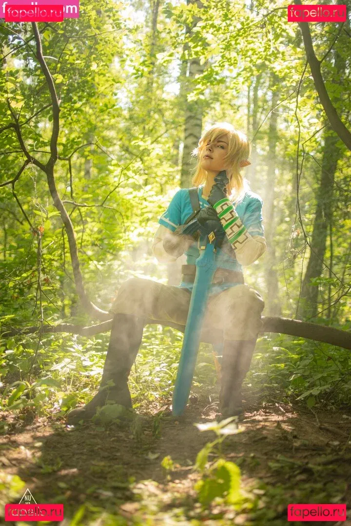 Adamae Dono Onlyfans Photo Gallery 