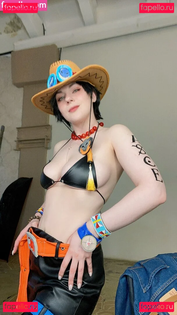 Adamae Dono Onlyfans Photo Gallery 