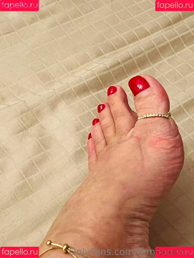 femdomyou Onlyfans Photo Gallery 