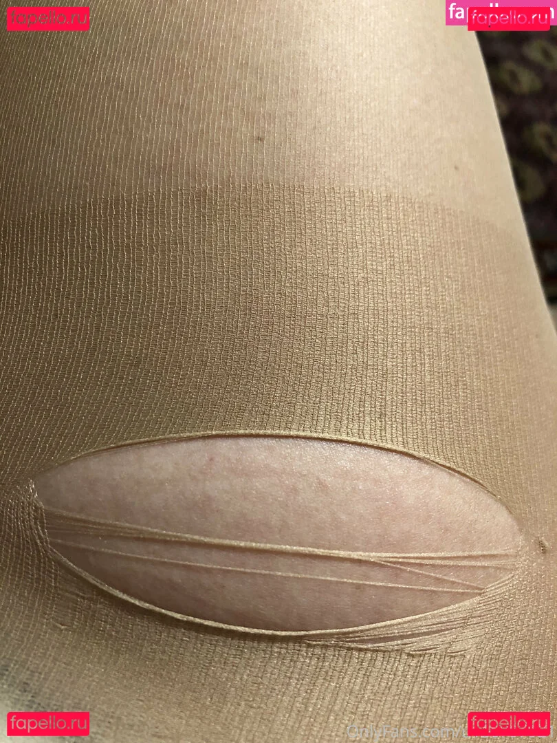 femdomyou Onlyfans Photo Gallery 