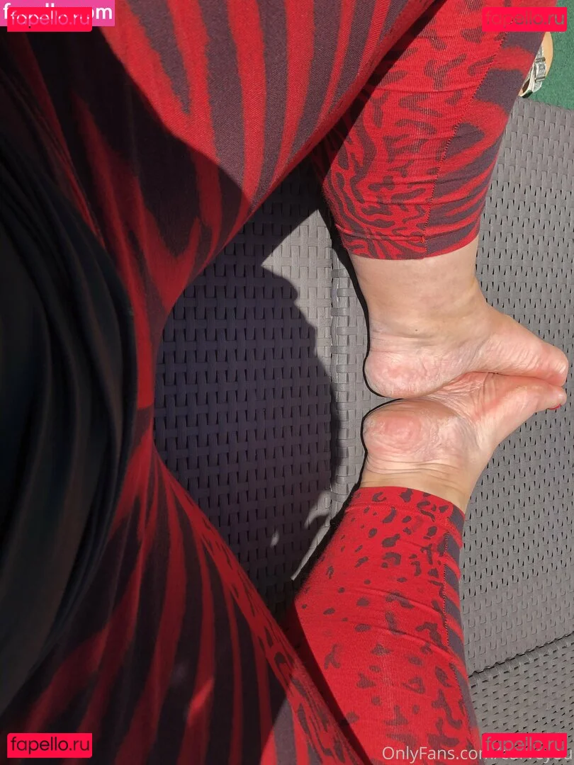 femdomyou Onlyfans Photo Gallery 