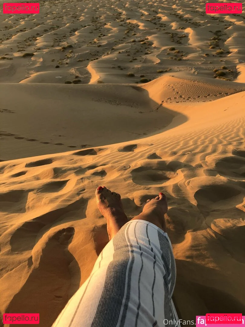 femdomyou Onlyfans Photo Gallery 