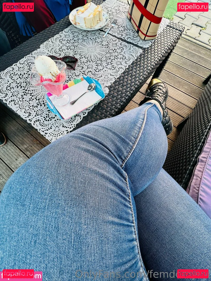 femdomyou Onlyfans Photo Gallery 