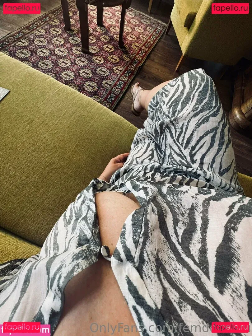 femdomyou Onlyfans Photo Gallery 