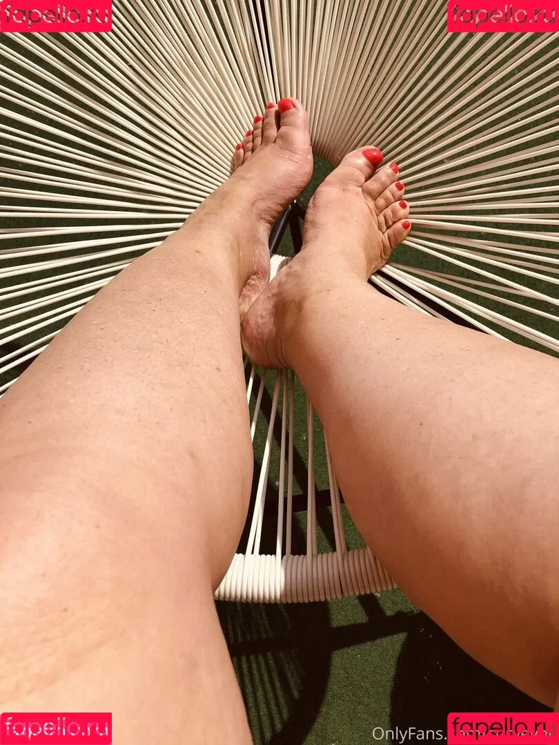 femdomyou Onlyfans Photo Gallery 