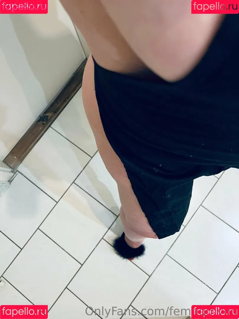 femdomyou Onlyfans Photo Gallery 