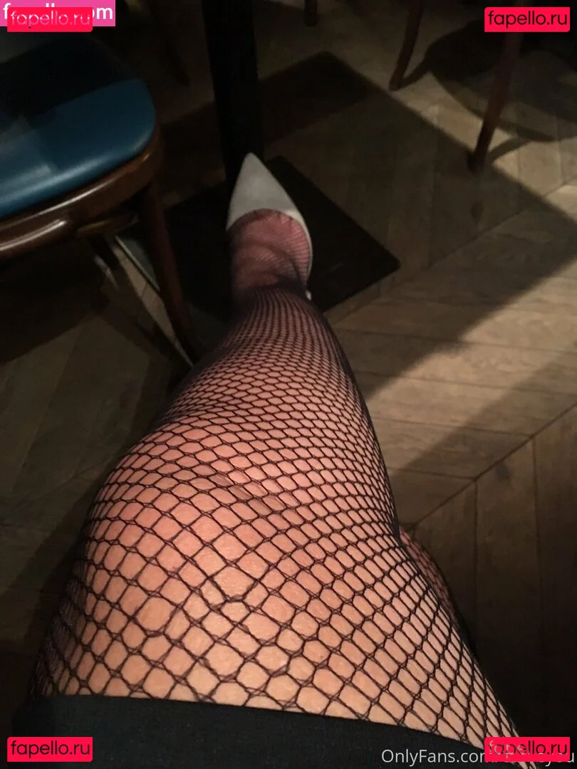 femdomyou Onlyfans Photo Gallery 