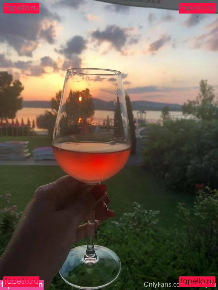 femdomyou Onlyfans Photo Gallery 