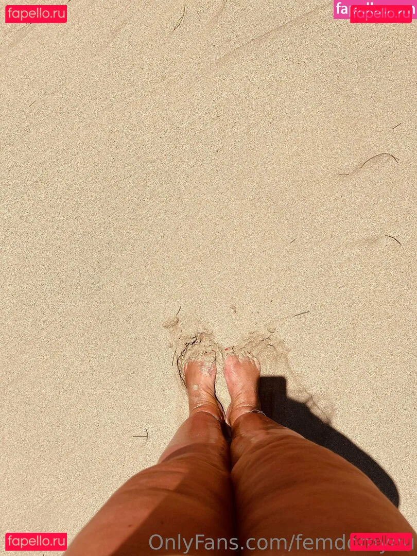 femdomyou Onlyfans Photo Gallery 