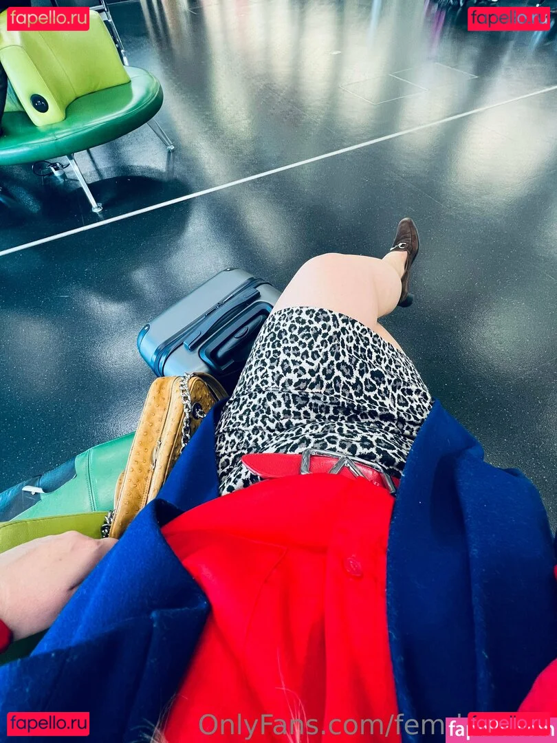 femdomyou Onlyfans Photo Gallery 