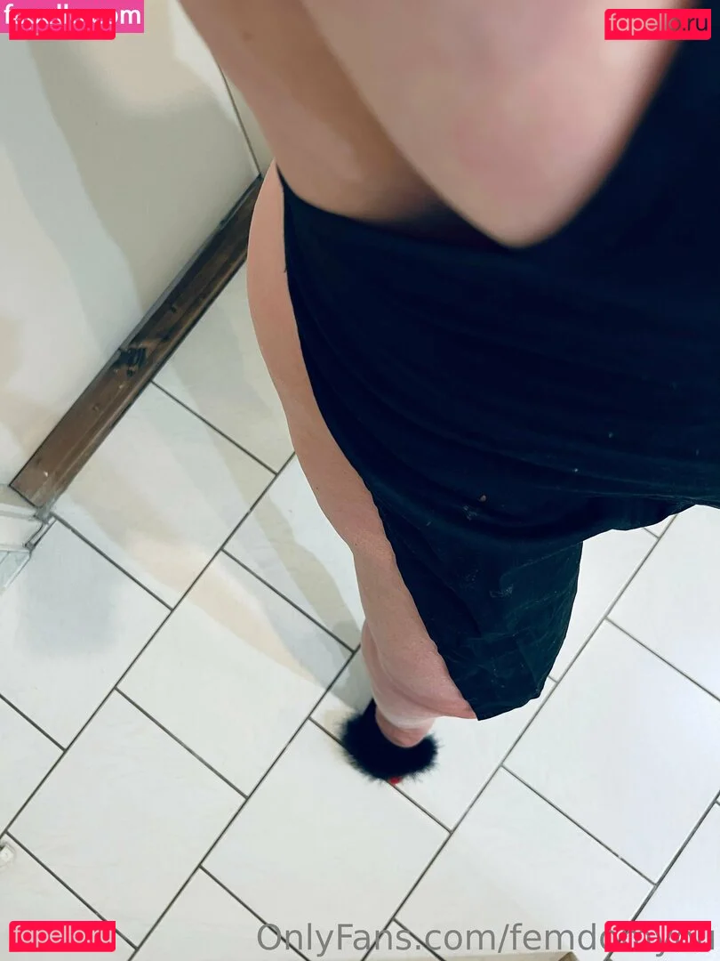 femdomyou Onlyfans Photo Gallery 